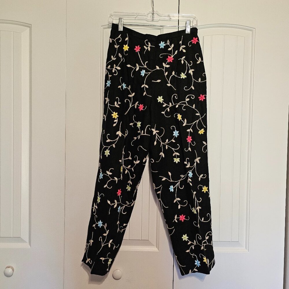 Women's Talbots Petites Irish Linen Embroidered Floral Crop Pants‎ Size 10